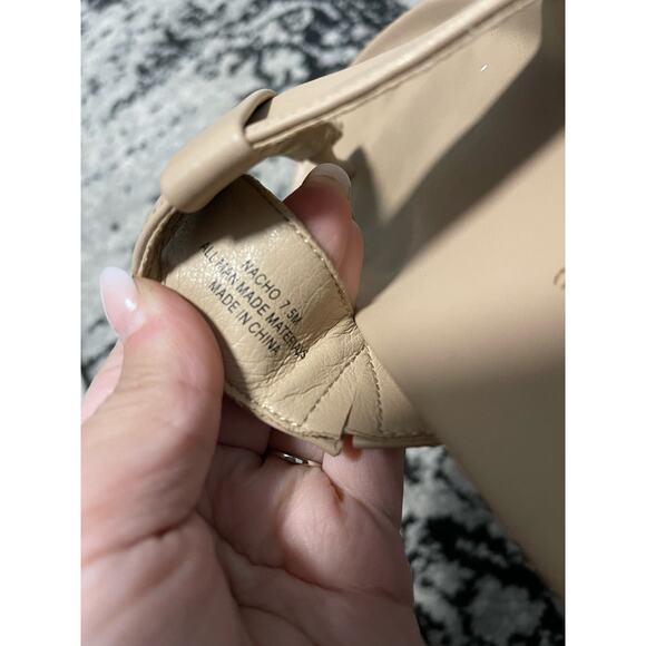 JOIE Nacho Tan Strap Sandals Slip On Flip Flops Natural Bohemian Size 7.5 - Picture 5 of 6